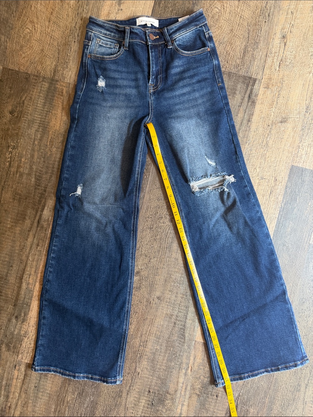 Risen Wide-Leg Distressed Women's Jeans - 3/26